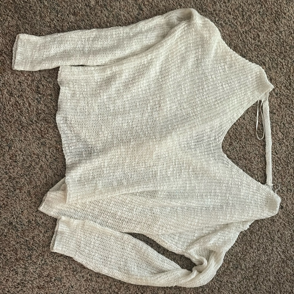 Medium, white sweater